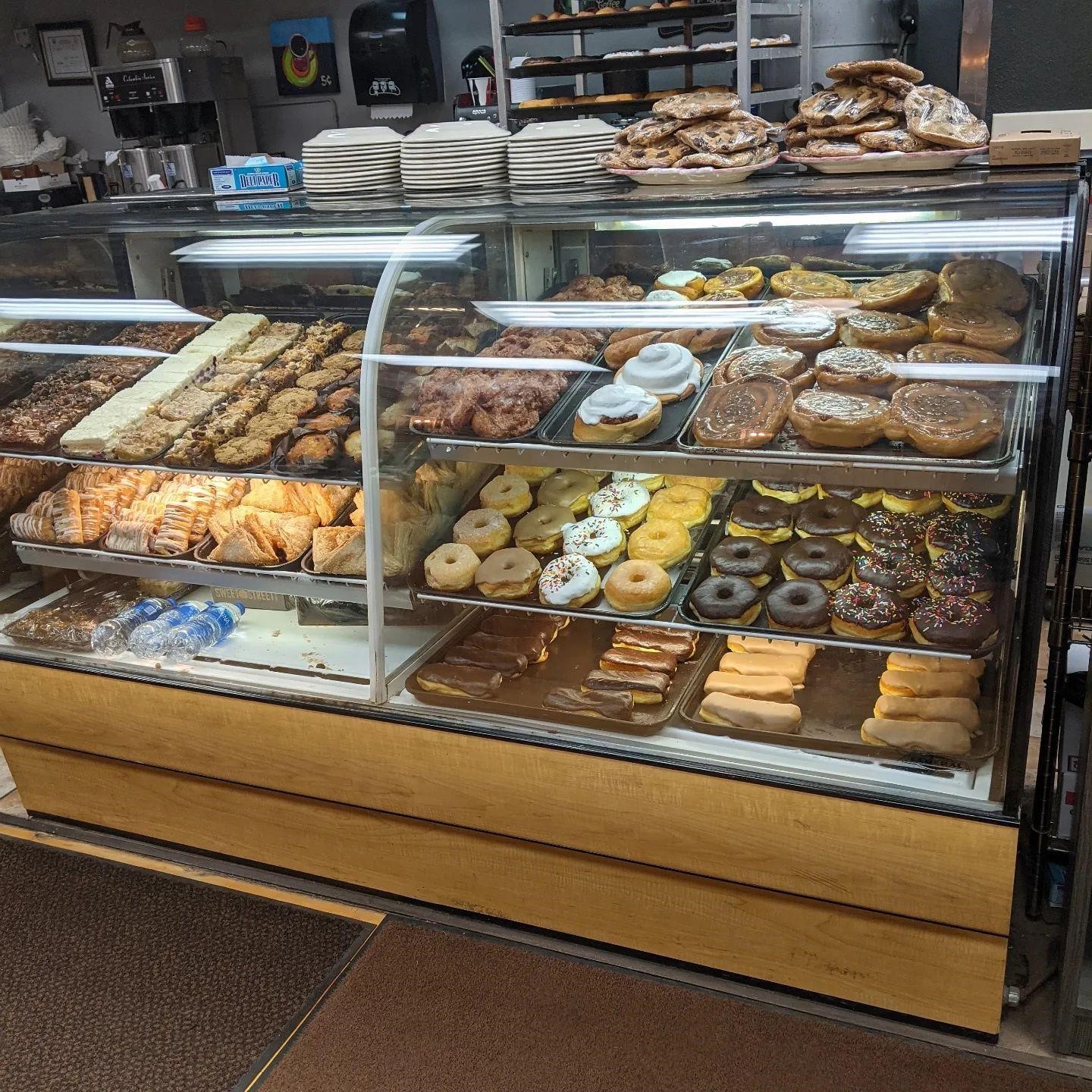 Baker’s Bakery CafeCusterSouth Dakota iHappyEducation