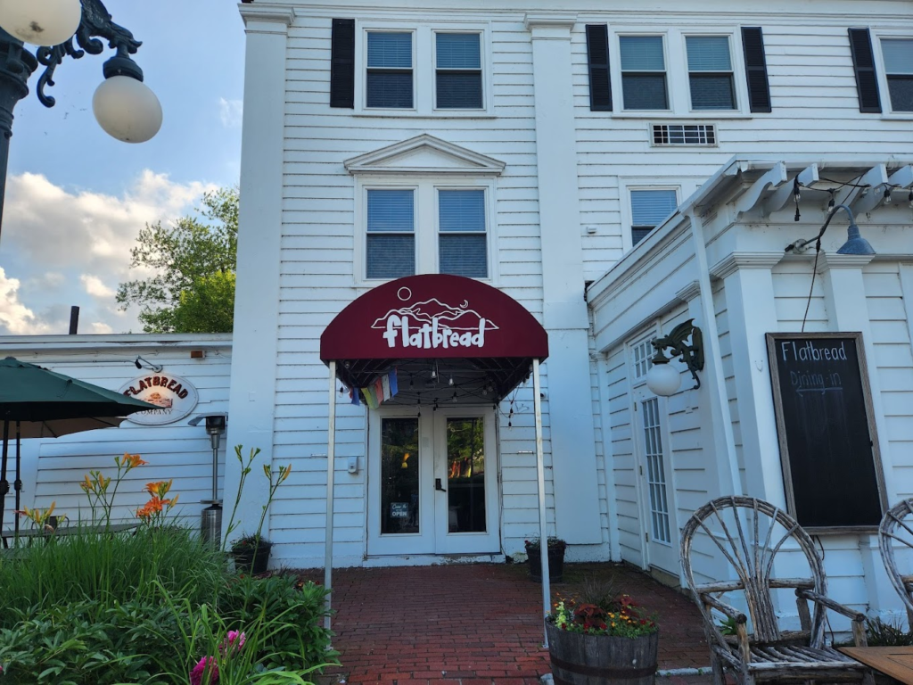 Flatbread Company North Conway/New Hampshire iHappyEducation