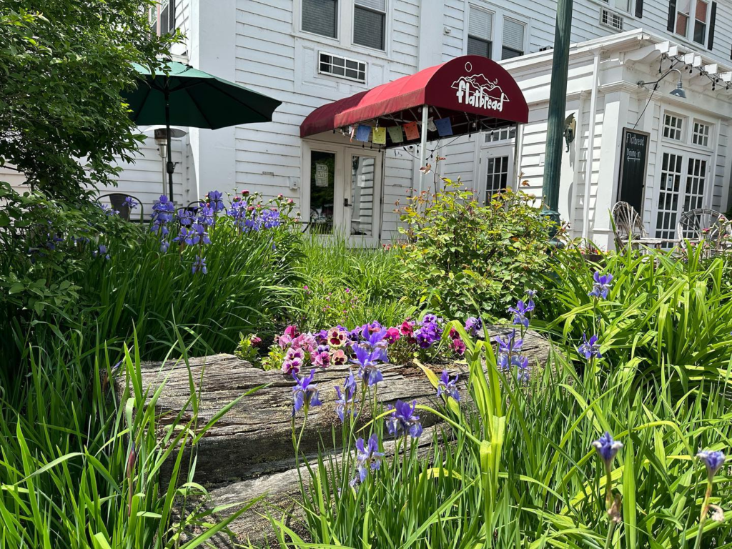 Flatbread Company North Conway/New Hampshire iHappyEducation